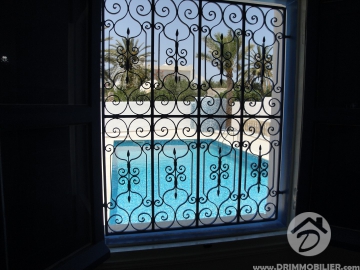 L 58 -                            Sale
                           Villa avec piscine Djerba